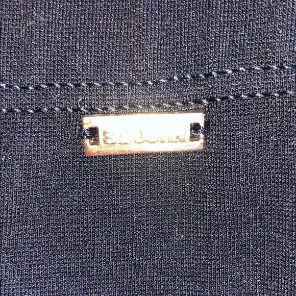 St John black crop pants with bottom side zippers - Picture 2 of 9